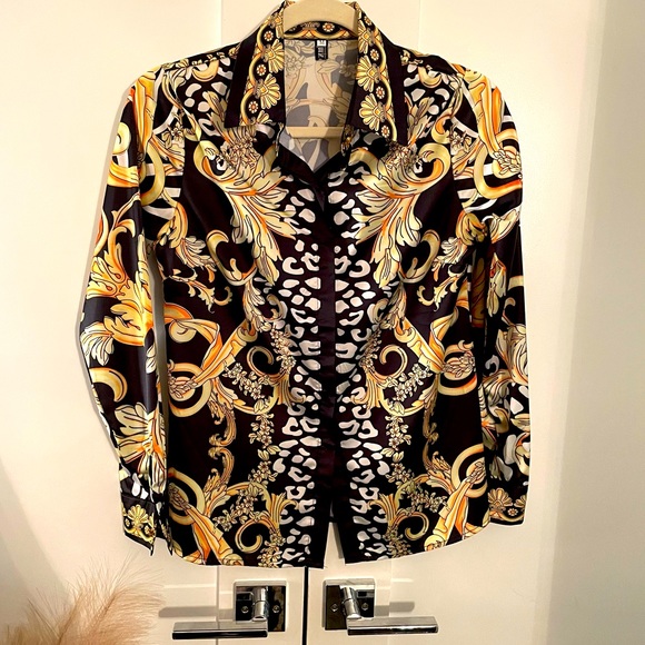 QPZM ANIMAL PRINT LONG SLEEVE BUTTON DOWN S/M - Picture 1 of 3